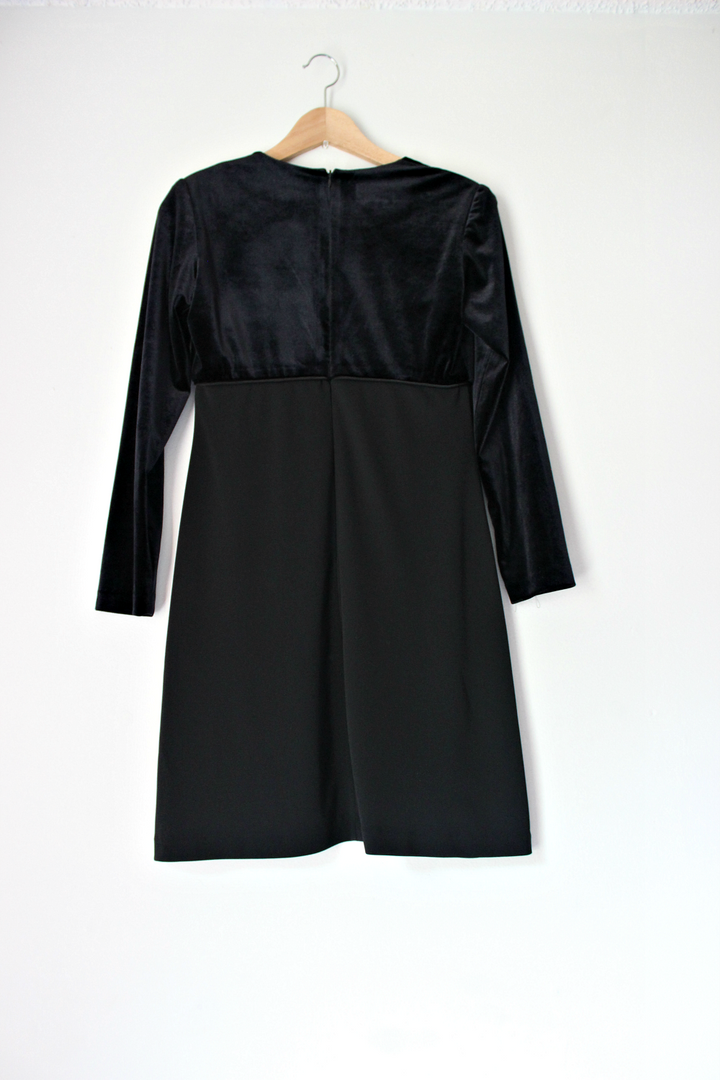 Donna Ricco 1990's Vintage LBD - Alice+James - 5