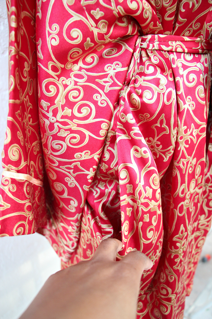 Natori Classics Vintage Red and Gold Robe